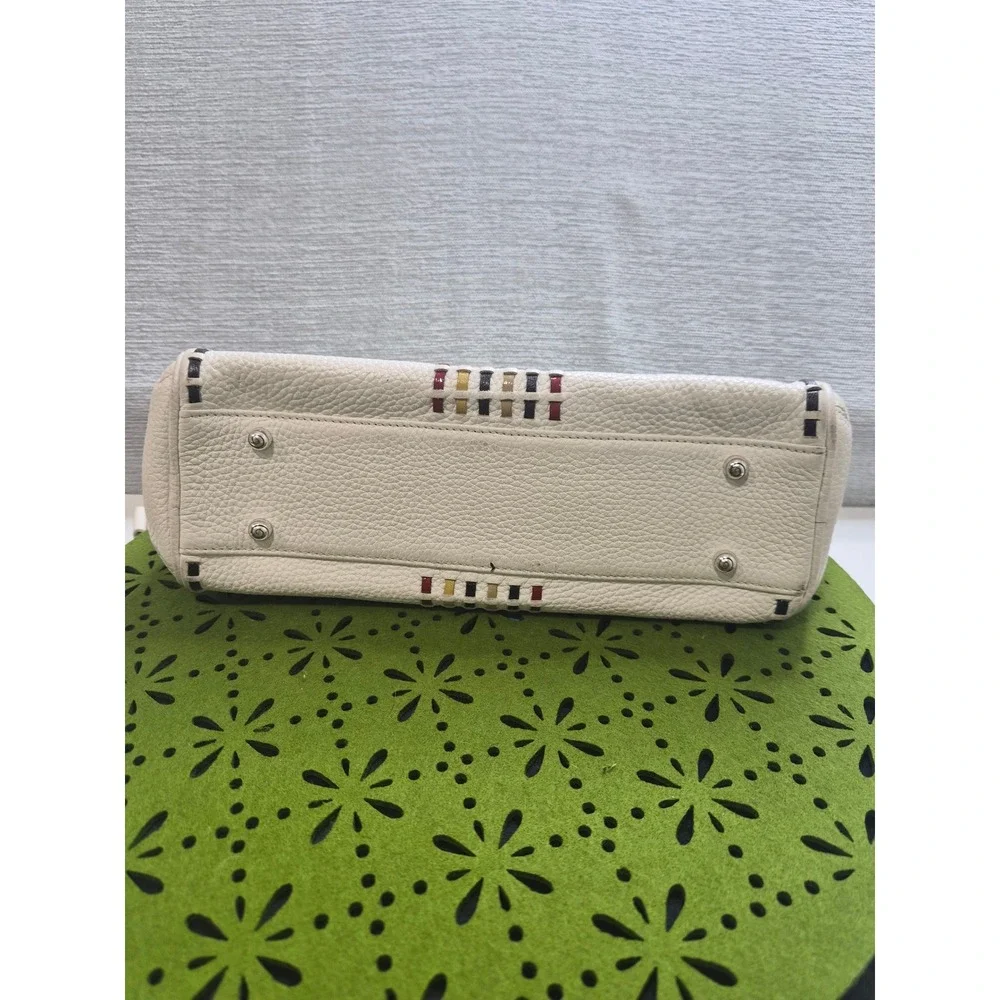 Brighton Barrel Shoulder Bag Womens White Pebble Leather Chain Strap Accents